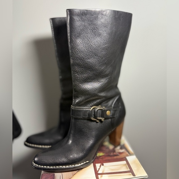 Frye Black Heeled Leather Boots Size 10 Classic Design - Picture 7 of 15